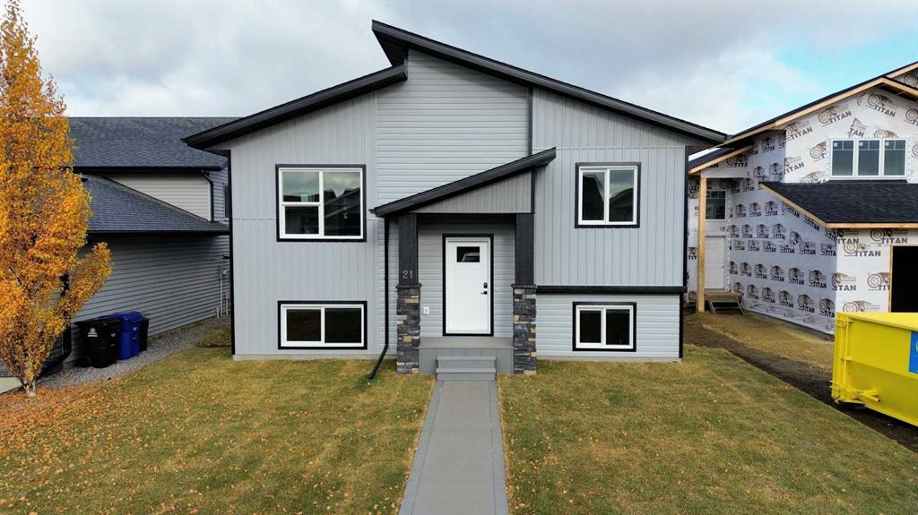 Picture of 21 Murphy Close , Blackfalds Real Estate Listing