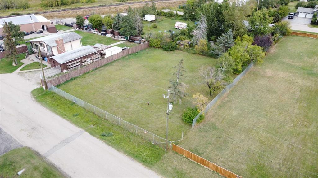 Picture of 11342 88 Street SE, Calgary Real Estate Listing