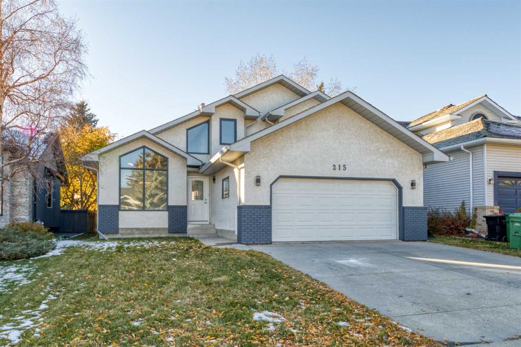 Picture of 215 Hawkstone Close NW, Calgary Real Estate Listing