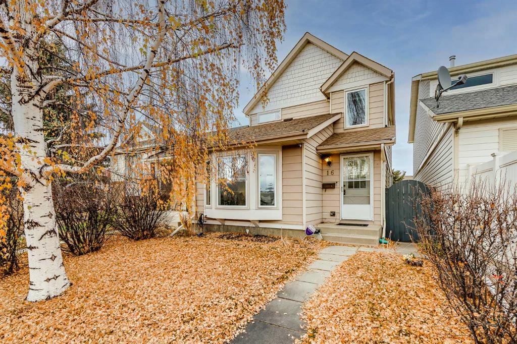 Picture of 16 Woodmont Green SW, Calgary Real Estate Listing