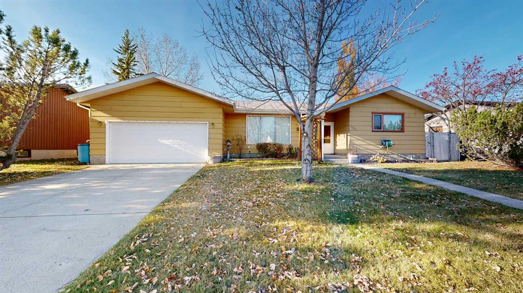 Picture of 103 Slade Drive , Nanton Real Estate Listing