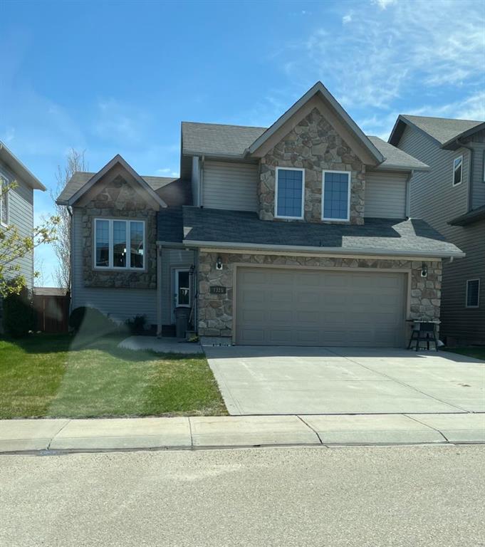 Picture of 7325 88 Street , Grande Prairie Real Estate Listing