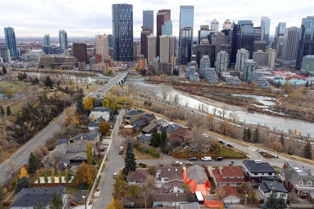 Picture of 120 6 Avenue NW, Calgary Real Estate Listing