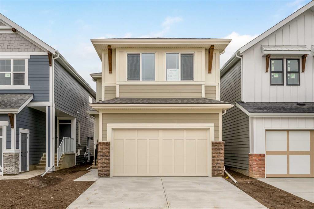 Picture of 326 Magnolia Way SE, Calgary Real Estate Listing