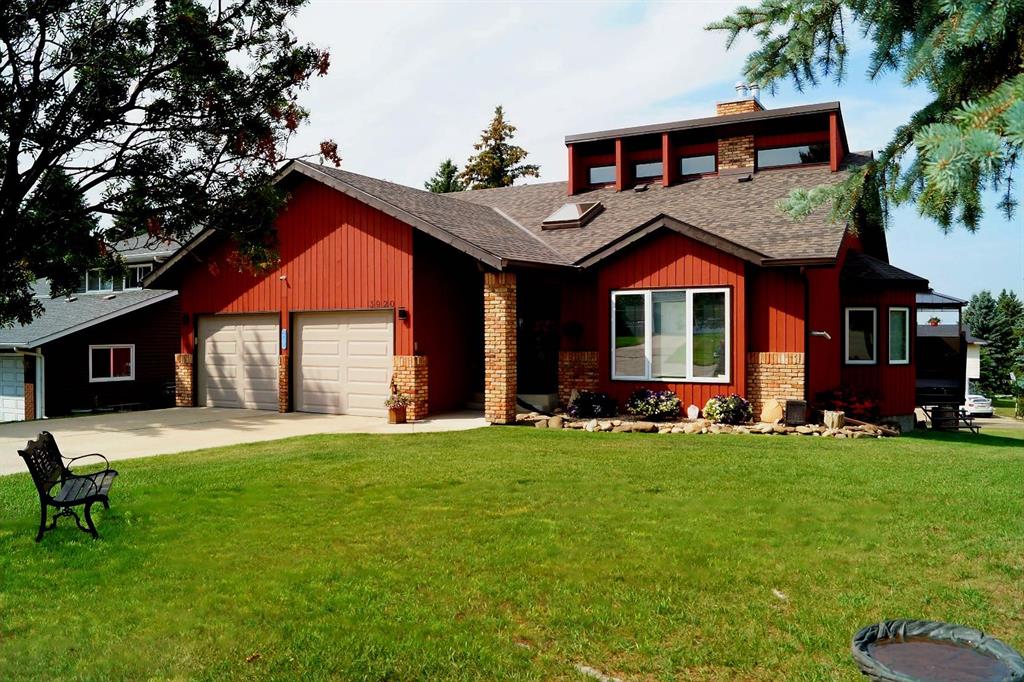 Picture of 3920 39 StreetClose , Ponoka Real Estate Listing