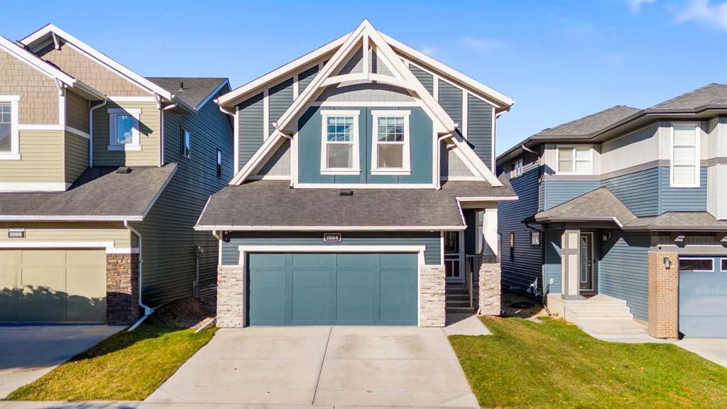 Picture of 1064 Chinook Gate Heath SW, Airdrie Real Estate Listing