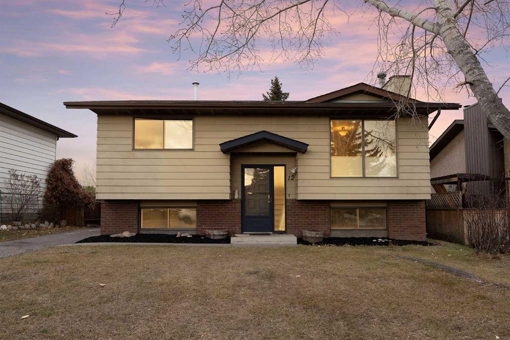 Picture of 12 Glenport Road , Cochrane Real Estate Listing