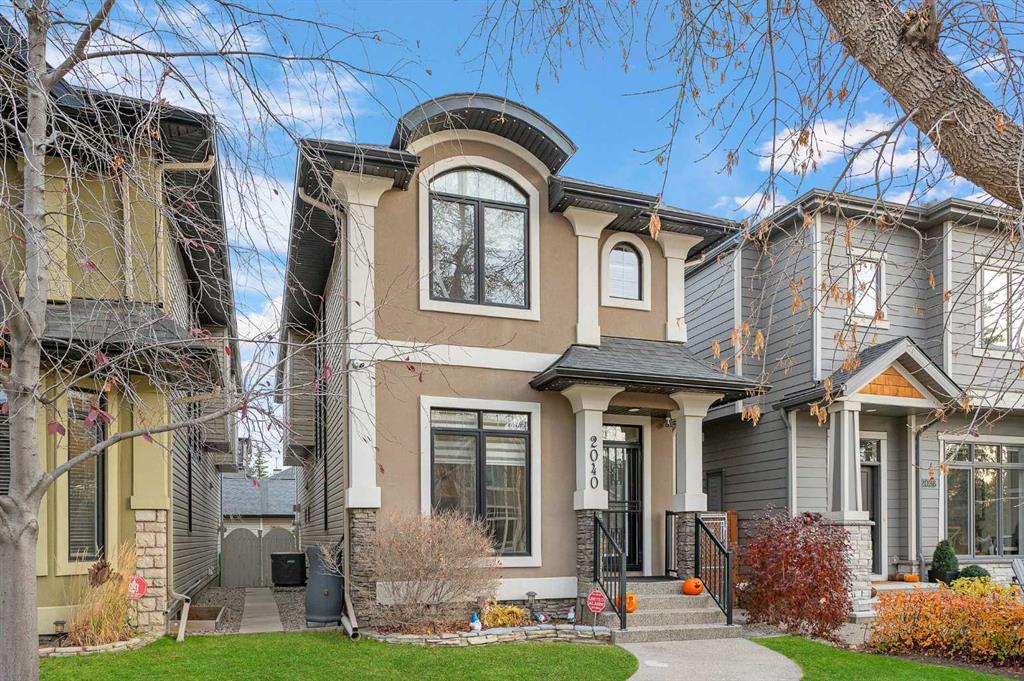 Picture of 2040 48 Avenue SW, Calgary Real Estate Listing