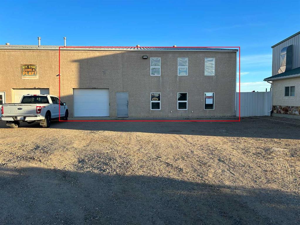 Picture of 3, 846 23 Street SW, Medicine Hat Real Estate Listing