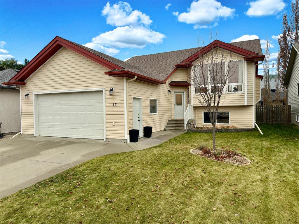 Picture of 15 Park Point , Whitecourt Real Estate Listing