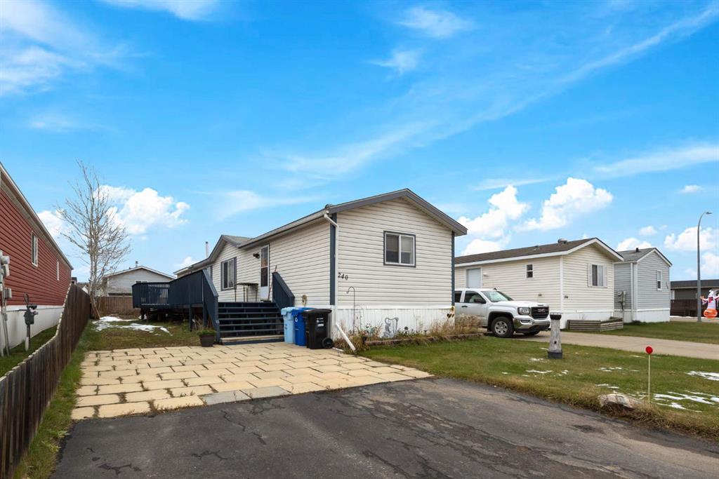 Picture of 240 Palomino Close , Fort McMurray Real Estate Listing