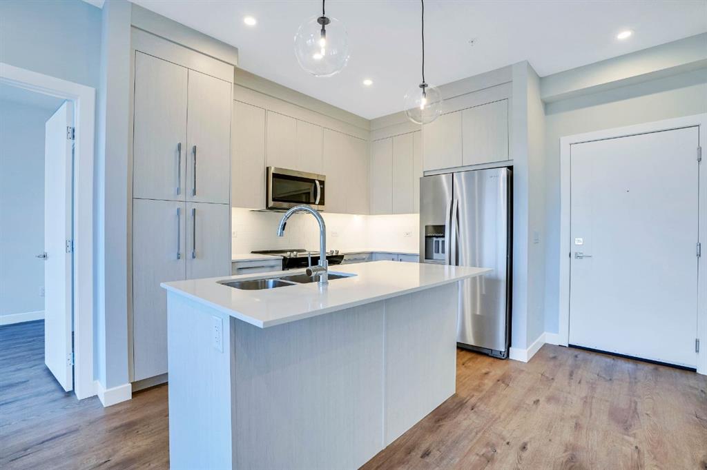 Picture of 1306, 395 Skyview Parkway NE, Calgary Real Estate Listing