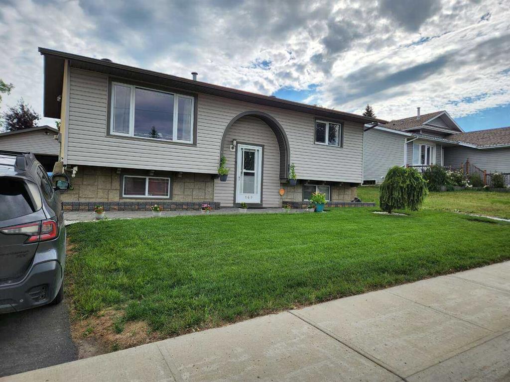 Picture of 169 Simcoe Way , Fort McMurray Real Estate Listing