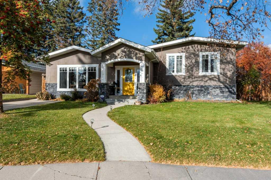 Picture of 6003 Lloyd Crescent SW, Calgary Real Estate Listing