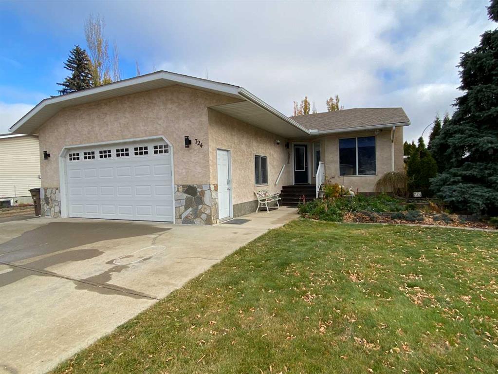 Picture of 724 2 Street E, Brooks Real Estate Listing