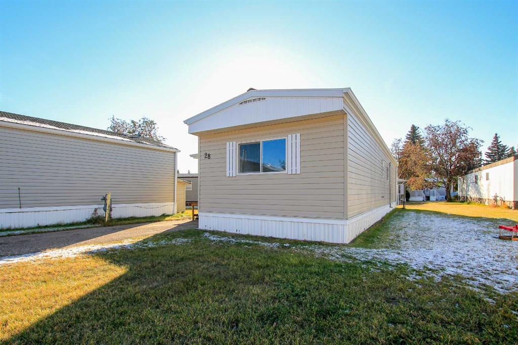 Picture of 28 Parkview Avenue , Red Deer Real Estate Listing