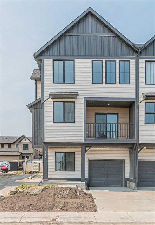 Picture of 117 South Point Manor SW, Airdrie Real Estate Listing