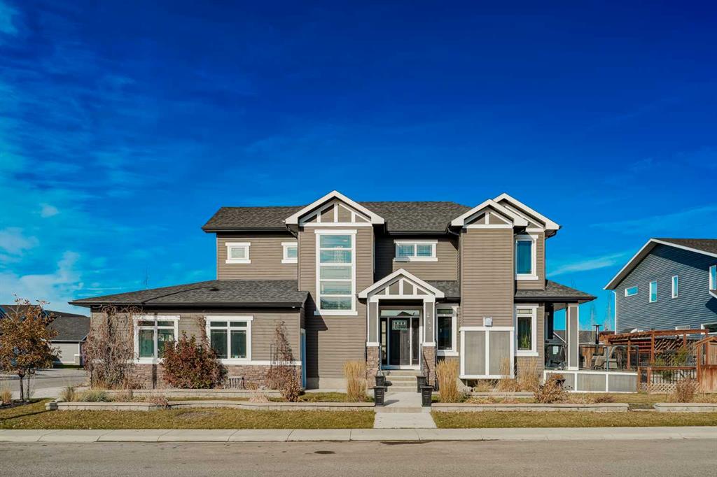 Picture of 245 Riverwood Crescent SW, Diamond Valley Real Estate Listing