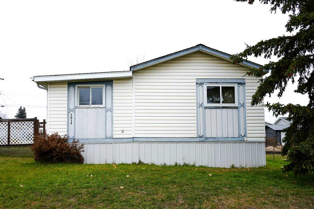 Picture of 5016 47 Street , Hardisty Real Estate Listing