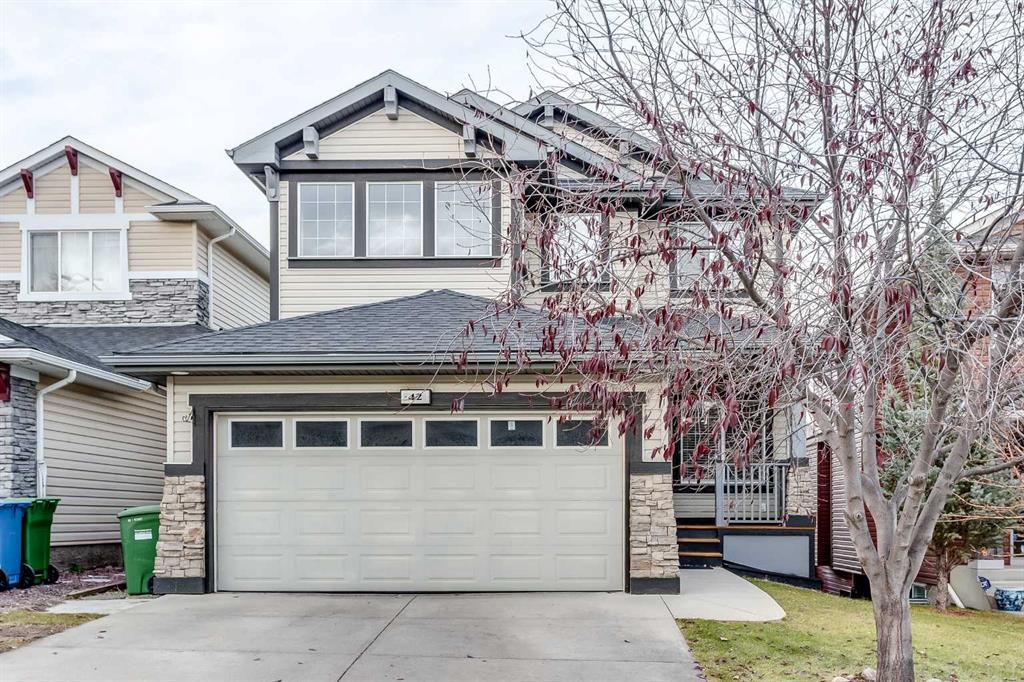 Picture of 42 Royal Oak Grove NW, Calgary Real Estate Listing