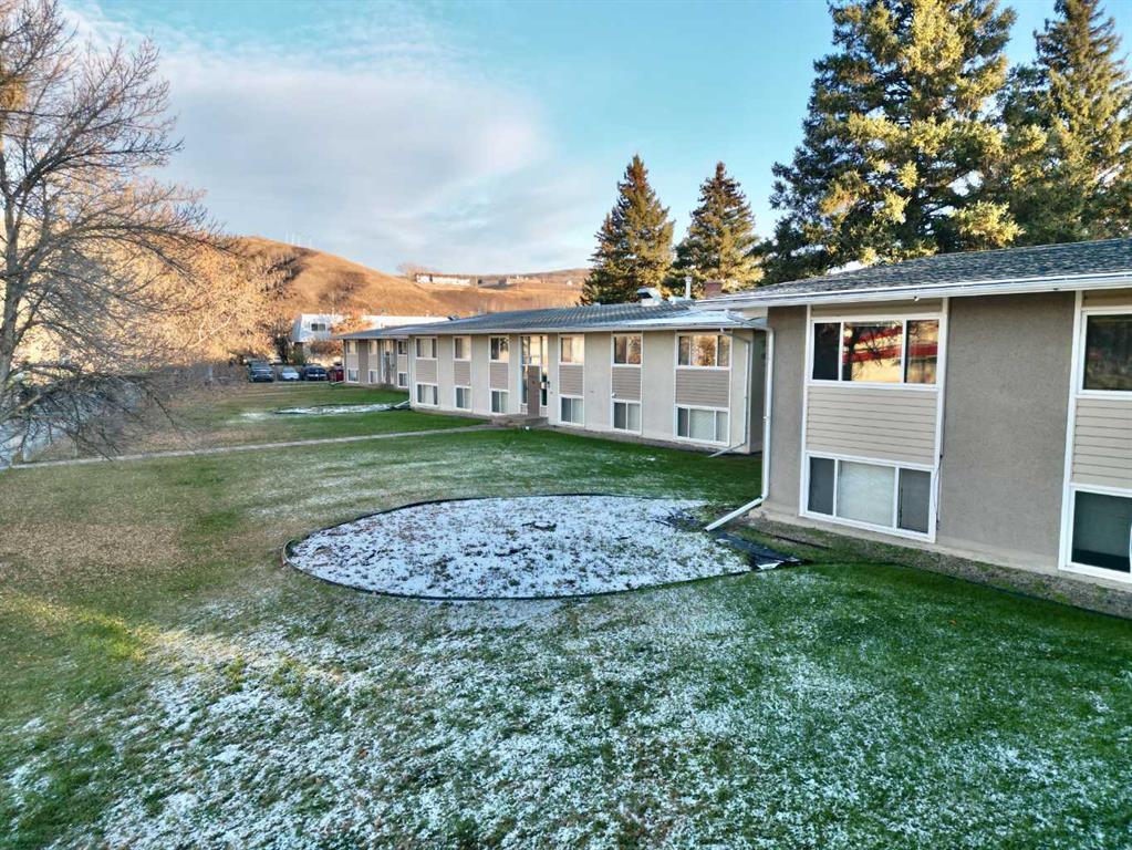 Picture of C4, 9523 88 Avenue , Peace River Real Estate Listing