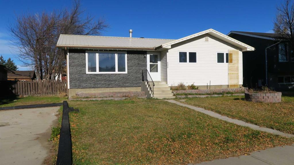 Picture of 808 3 Avenue , Bassano Real Estate Listing