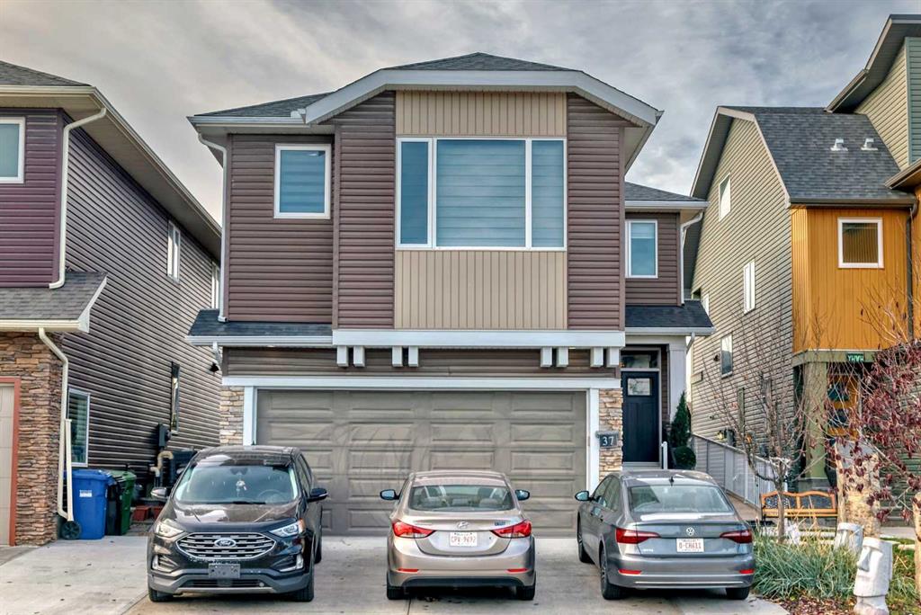 Picture of 37 Savanna Grove NE, Calgary Real Estate Listing