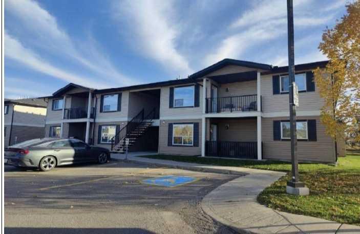 Picture of 105, 8 Bayside Place , Strathmore Real Estate Listing