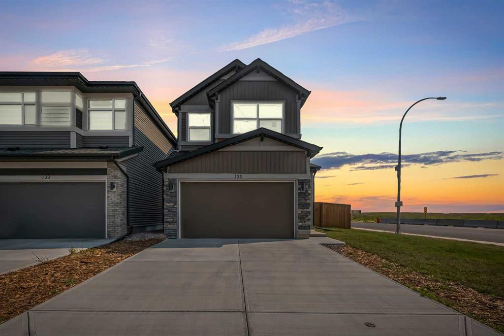 Picture of 133 Corner Meadows Way NE, Calgary Real Estate Listing