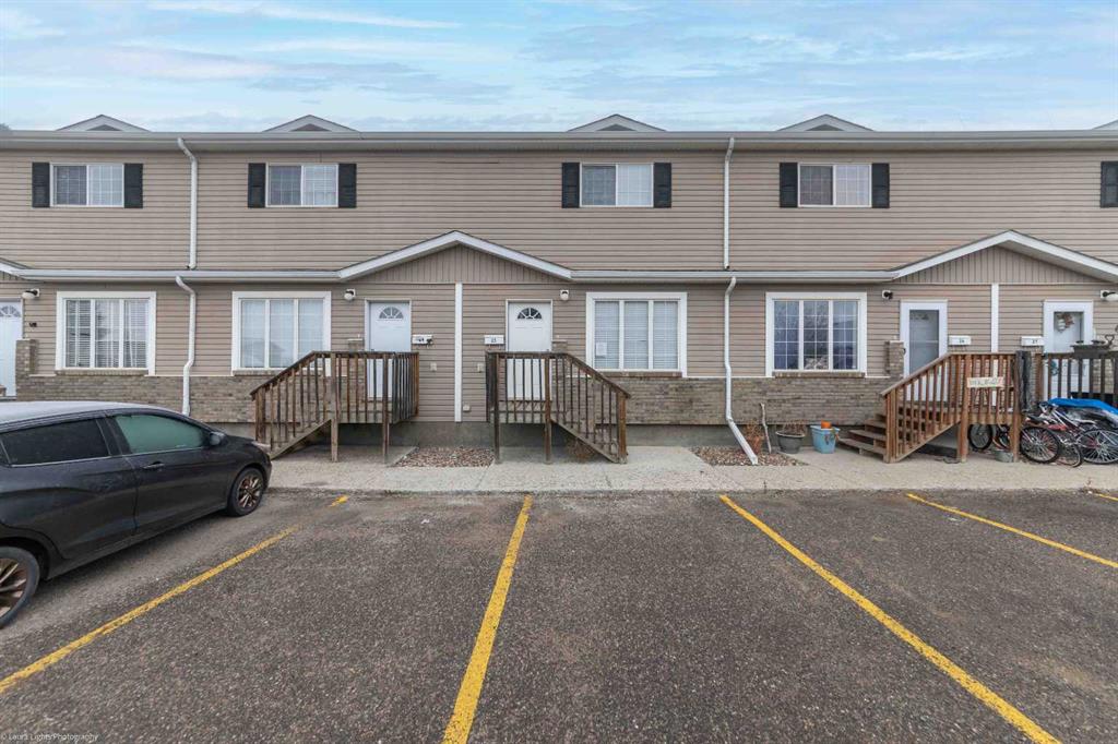 Picture of 25, 4728 18 Street , Lloydminster Real Estate Listing