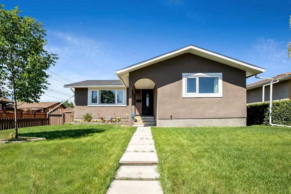 Picture of 12 Penswood Place SE, Calgary Real Estate Listing