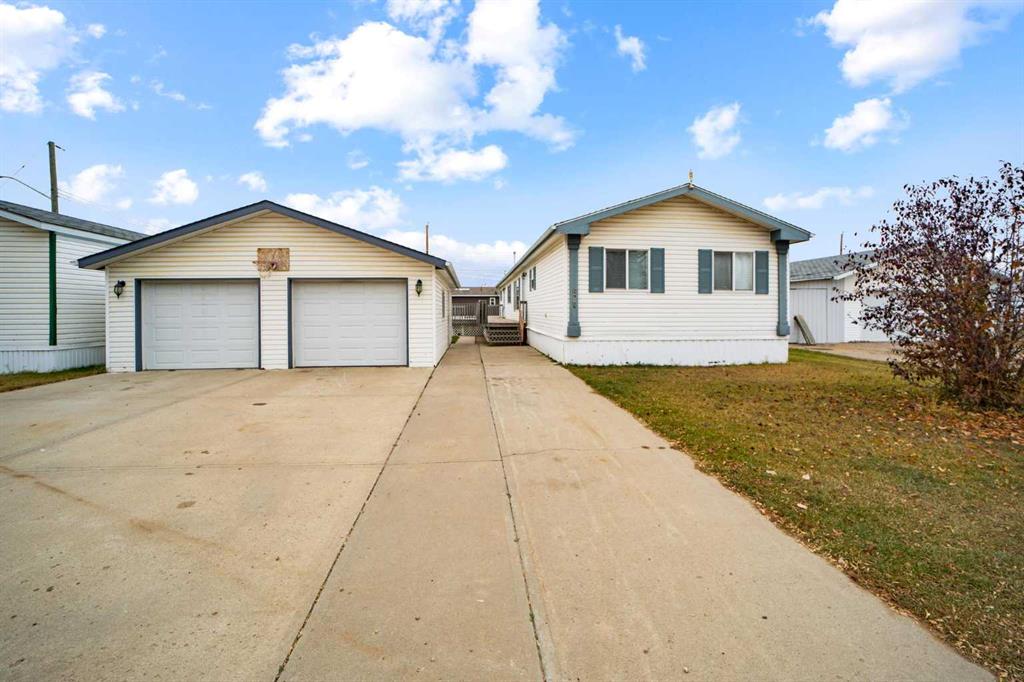 Picture of 4910 52 Street , Lougheed Real Estate Listing