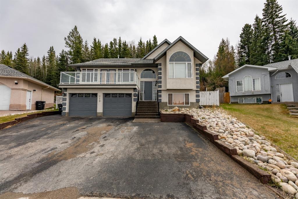 Picture of 113 Parker Place , Hinton Real Estate Listing