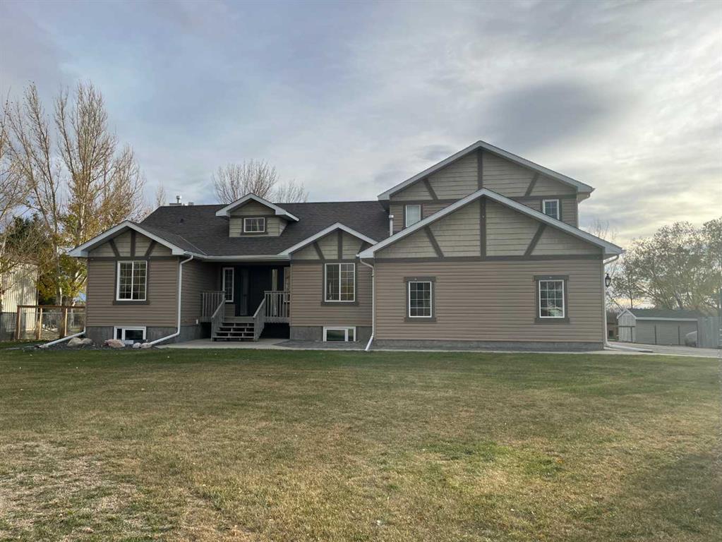 Picture of 214 Falcon Ridge Way , Rural Lethbridge County Real Estate Listing