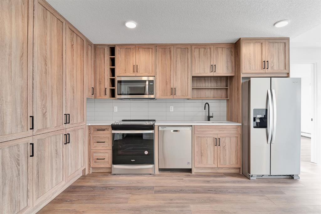 Picture of 3406, 350 Livingston Common NE, Calgary Real Estate Listing