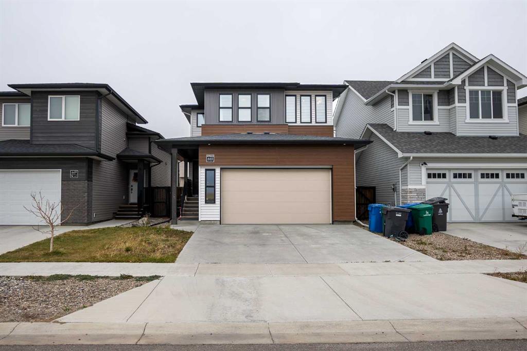 Picture of 665 Aquitania Boulevard W, Lethbridge Real Estate Listing