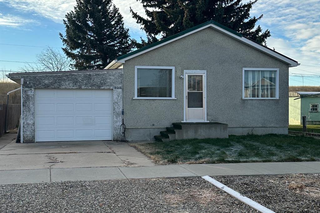 Picture of 5040 41 Avenue S, Taber Real Estate Listing