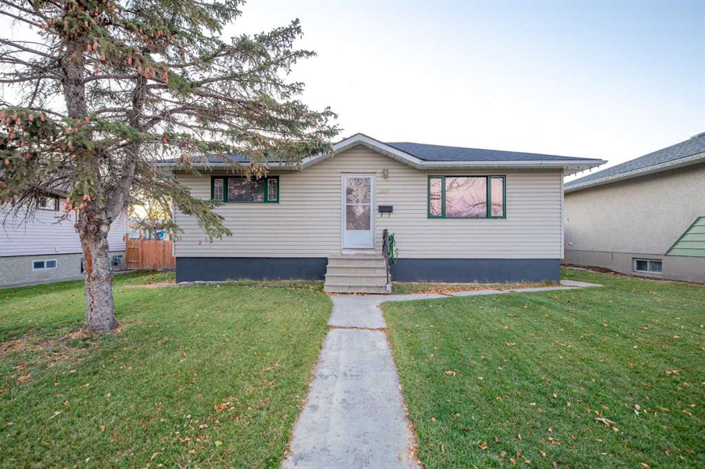 Picture of 7635 21 Street SE, Calgary Real Estate Listing