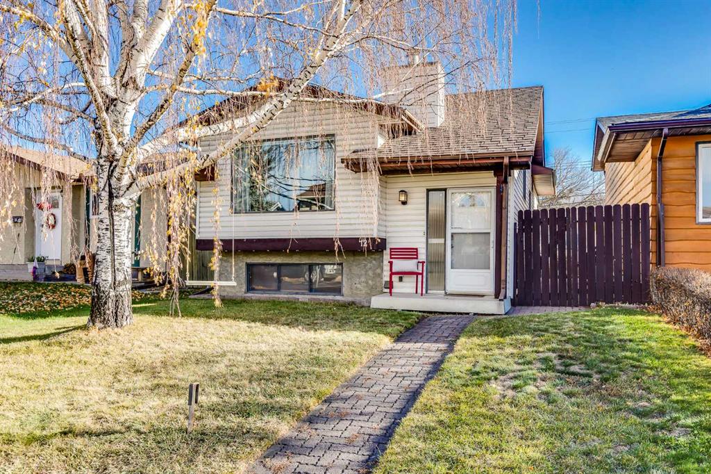 Picture of 12 Ogmoor Crescent SE, Calgary Real Estate Listing