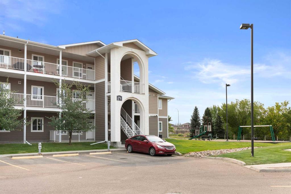 Picture of 138 Southlands Pointe SE, Medicine Hat Real Estate Listing