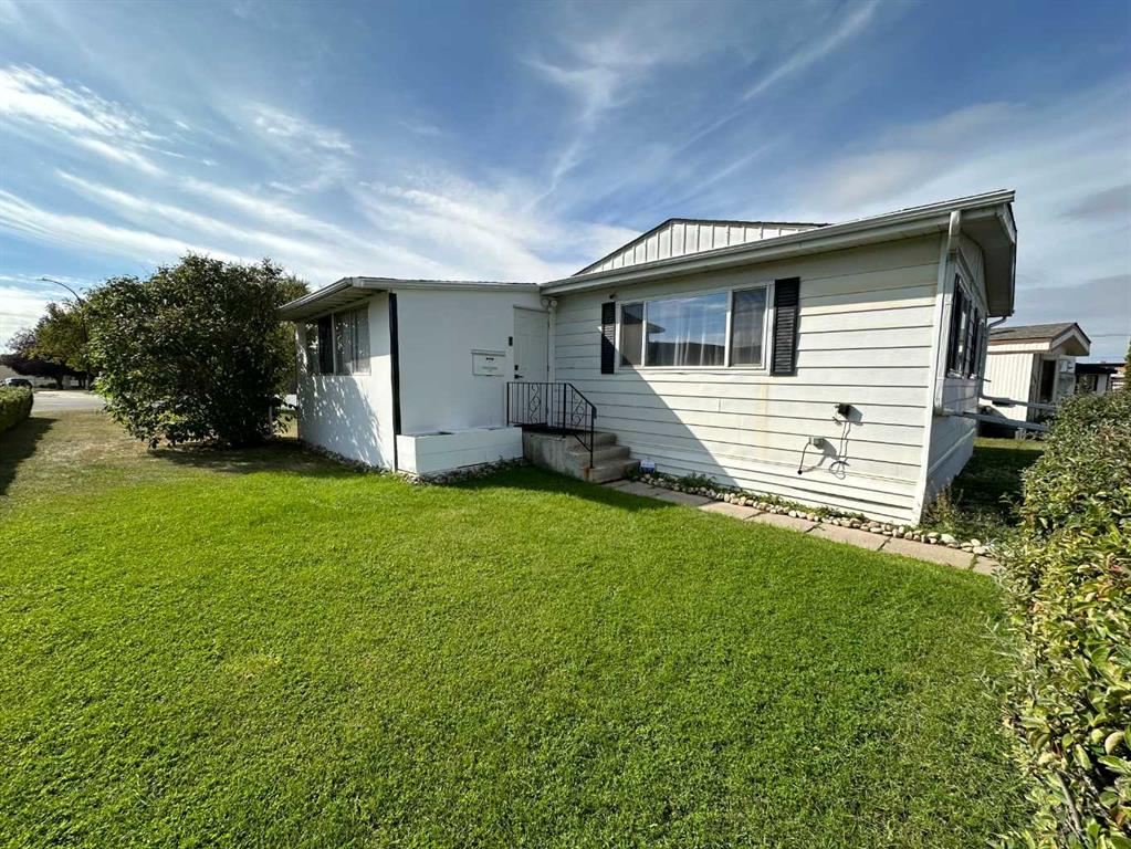 Picture of 6802 63 Avenue  , Red Deer Real Estate Listing