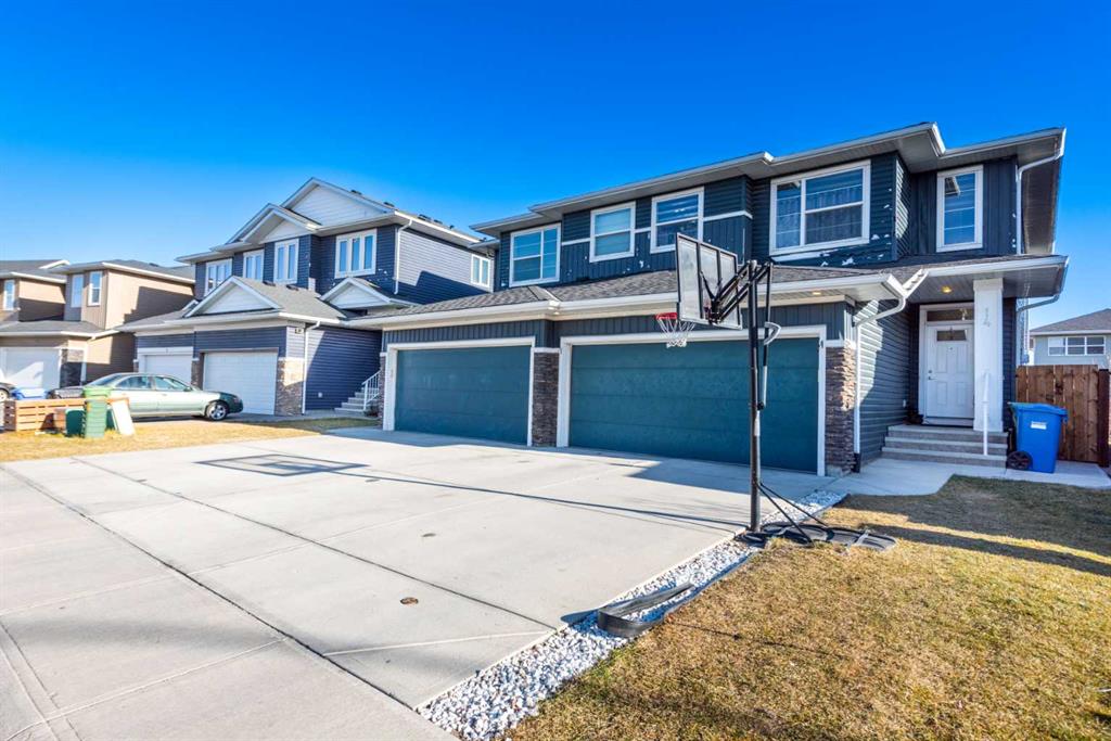 Picture of 14 Redstone Mews NE, Calgary Real Estate Listing