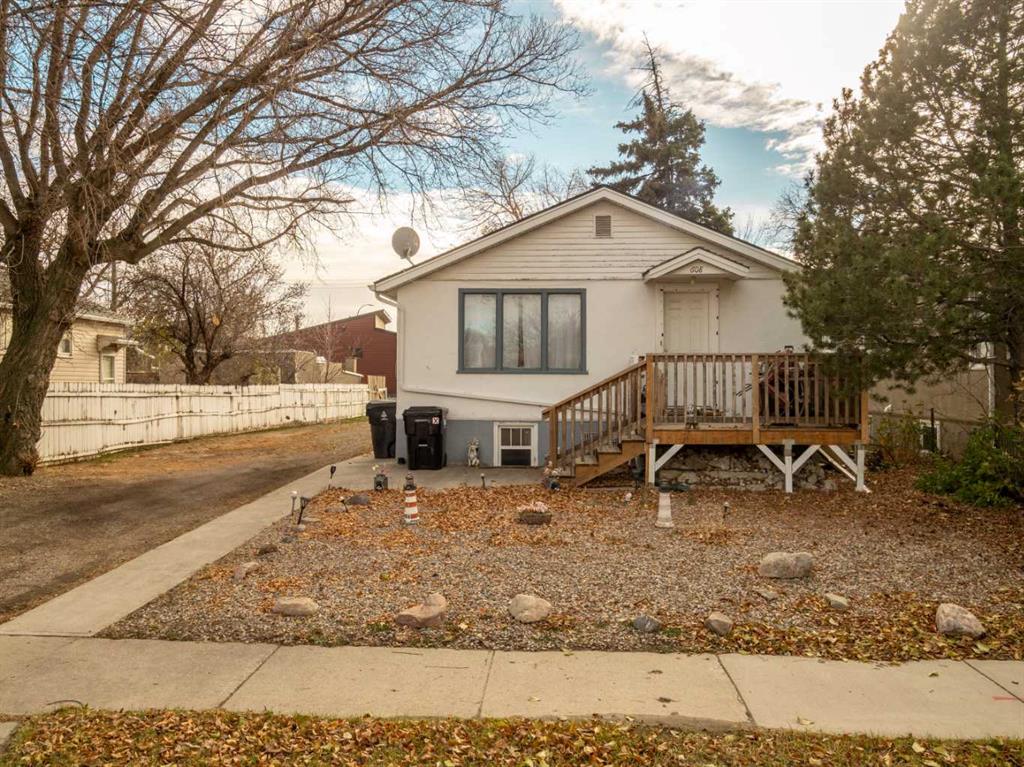 Picture of 608 9 Avenue S, Lethbridge Real Estate Listing