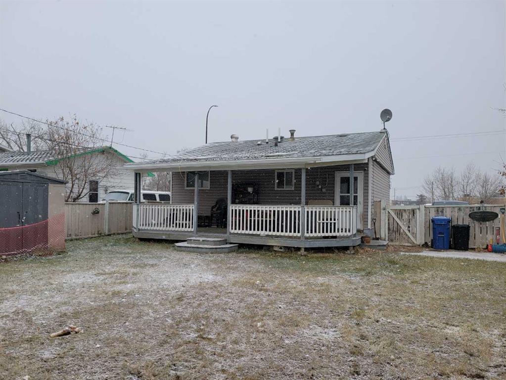 Picture of 5103 50 Avenue , Grimshaw Real Estate Listing