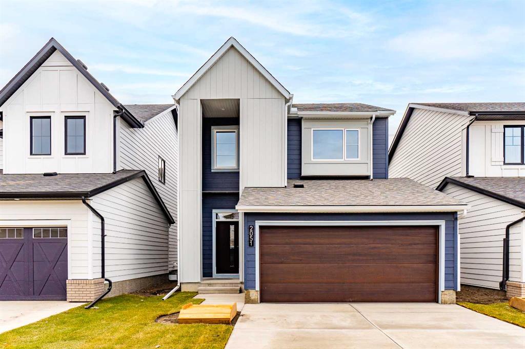 Picture of 2051 FOWLER Road SW, Airdrie Real Estate Listing