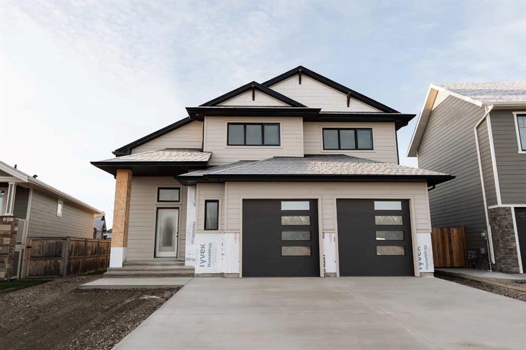 Picture of 2117 Cedar Crescent , Coaldale Real Estate Listing