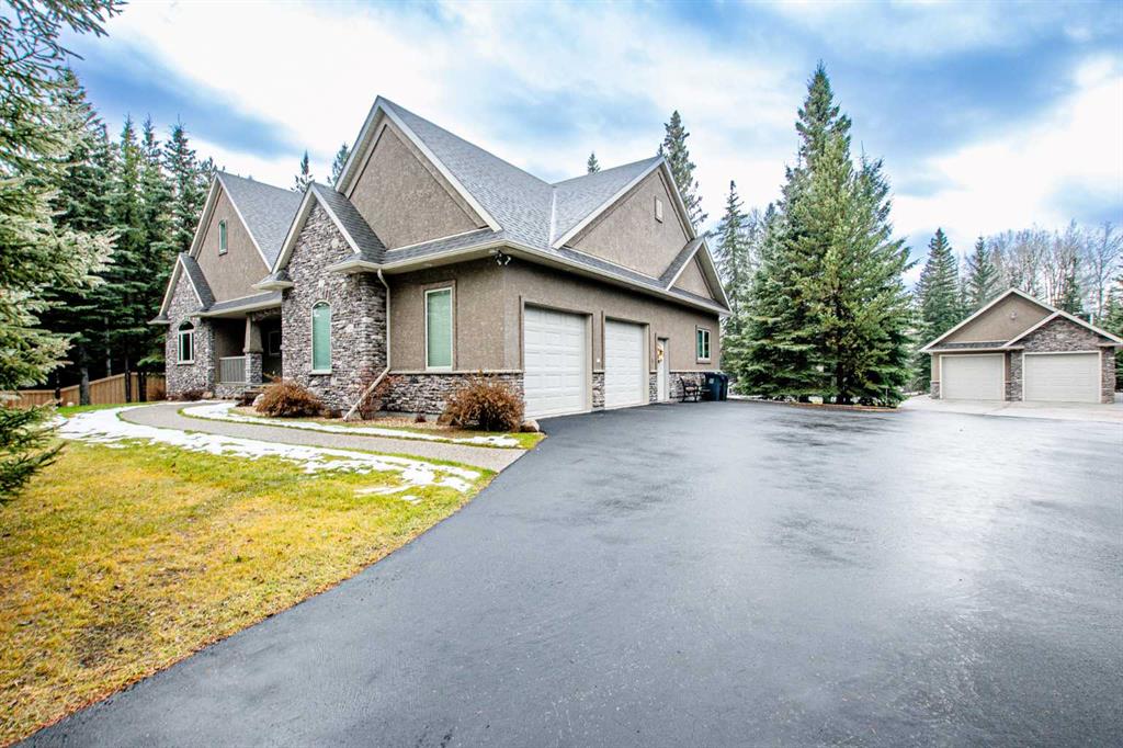 Picture of 8017 Tamarack Close , Rural Grande Prairie No. 1, County of Real Estate Listing