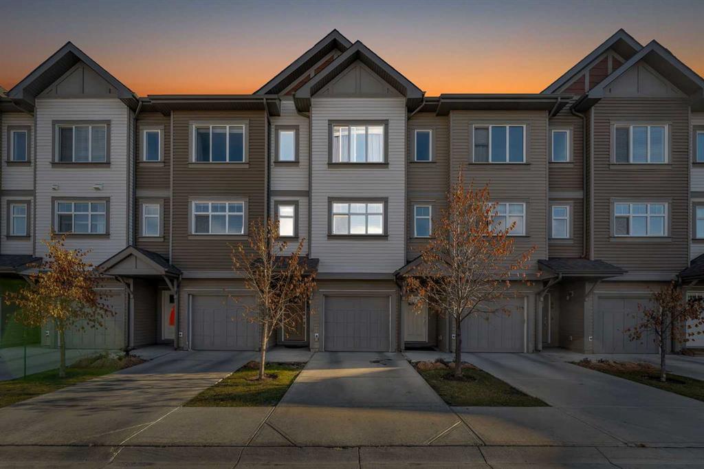 Picture of 64 Copperstone Common SE, Calgary Real Estate Listing