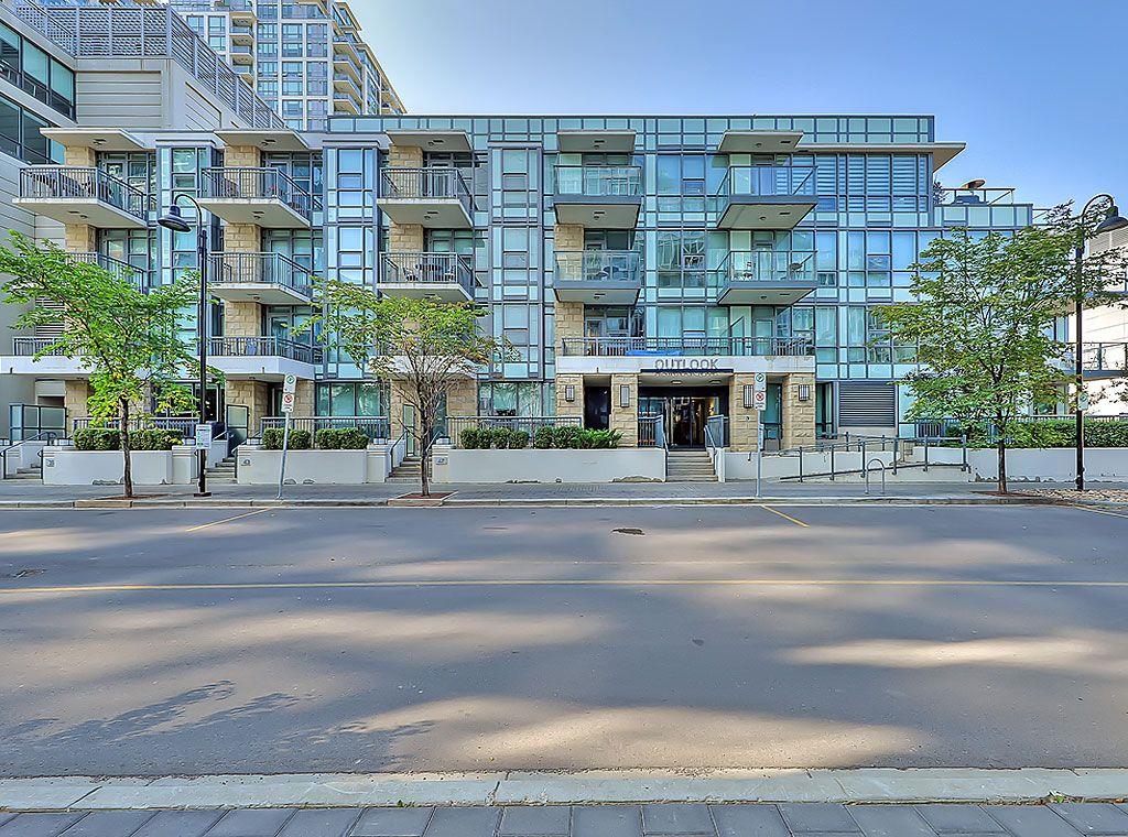 Picture of 311, 51 Waterfront Mews SW, Calgary Real Estate Listing