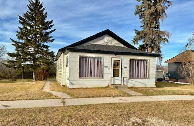 Picture of 4926 50 Street , Hardisty Real Estate Listing